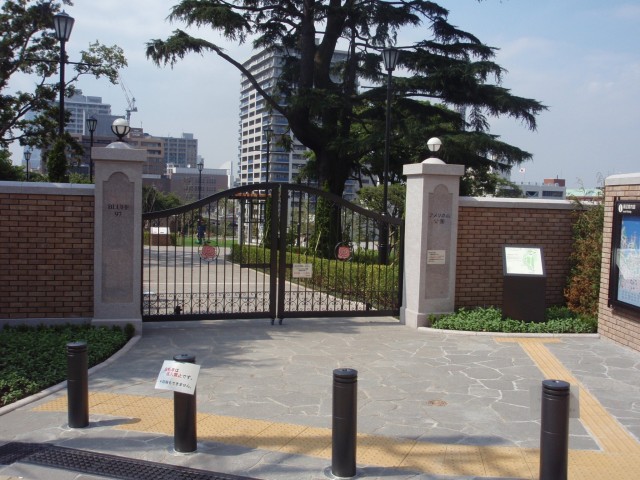 Park Gate, Yokohama, Production example in Japan
